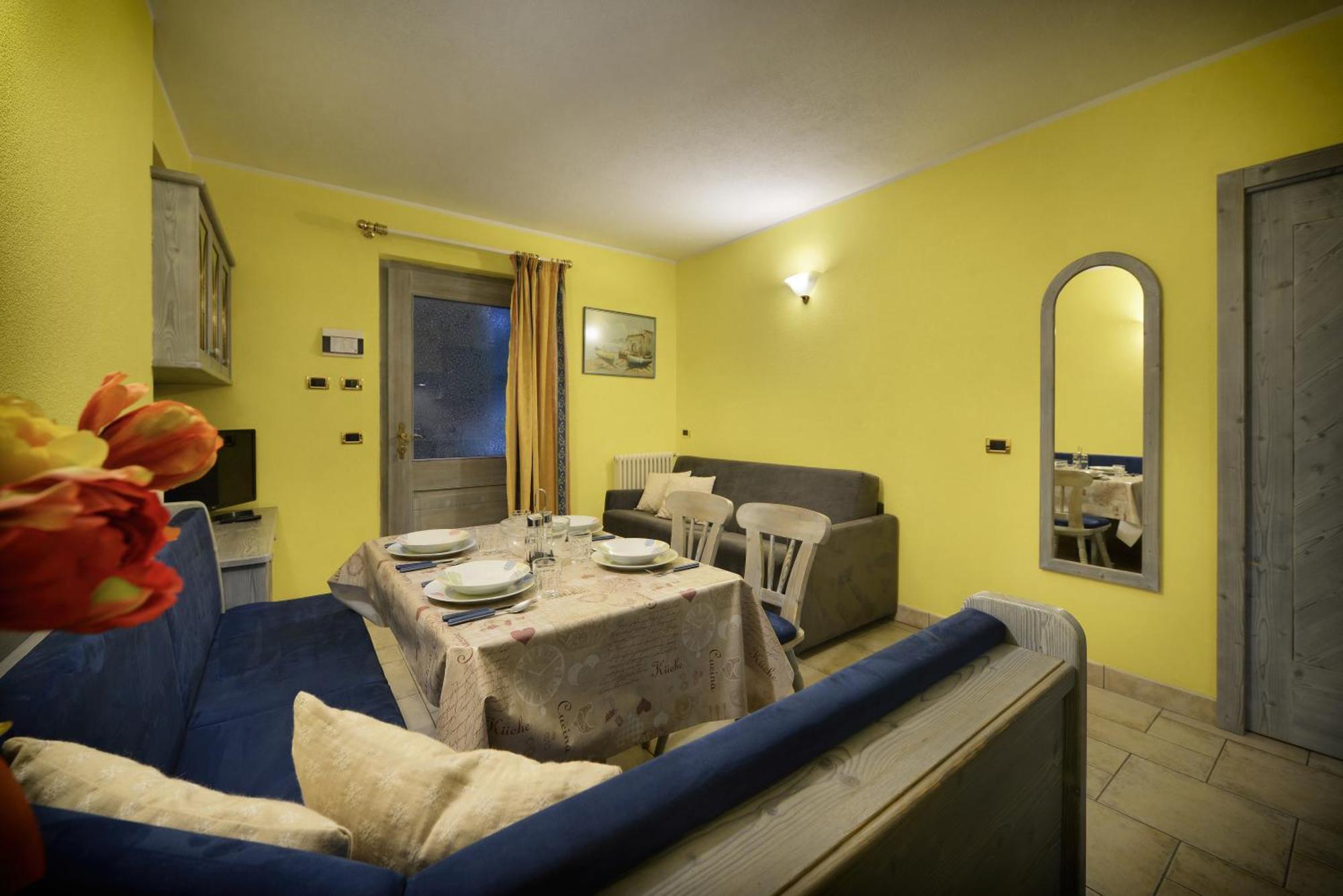 Residence Le Cascate ลีวินโญ ภายนอก รูปภาพ
